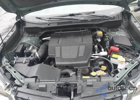 2019 Subaru Forester Premium z USA, uszkodzony, nr VIN JF2SKAGC8KH508571